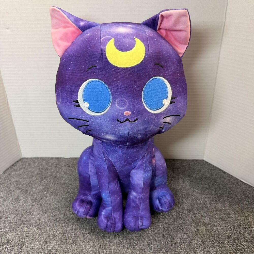 Sailor Moon Eternal Primagical Starry Planet Luna plush